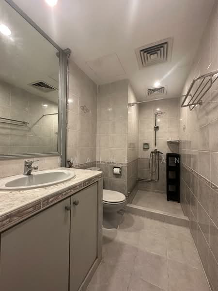 Ridgewood Condominium, 1 Ridgewood Close, Room Rental, 100 sqft, Condominium For Rent, by Jermaine Tan, 60105273 - Bathroom - PropertyGuru.com.sg