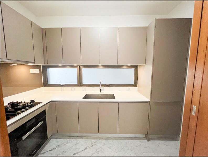 For Sale - Super High Floor 4 bedrooms with MBS views