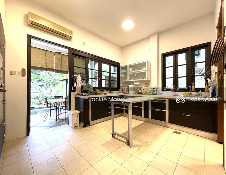 For Rent - Chestnut Avenue