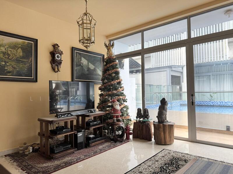For Sale - Montclair @ Whitley