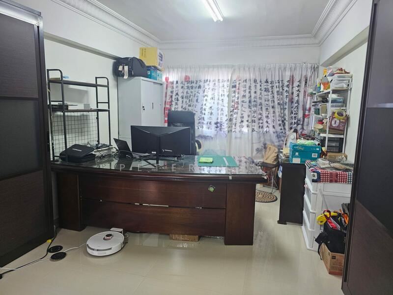 common bedroom 2
