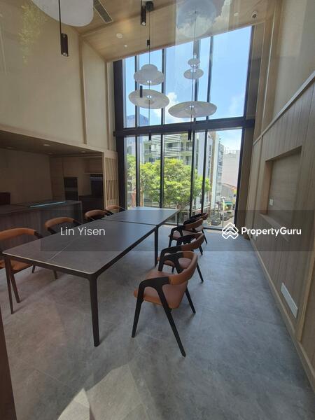 Dining Room for Booking