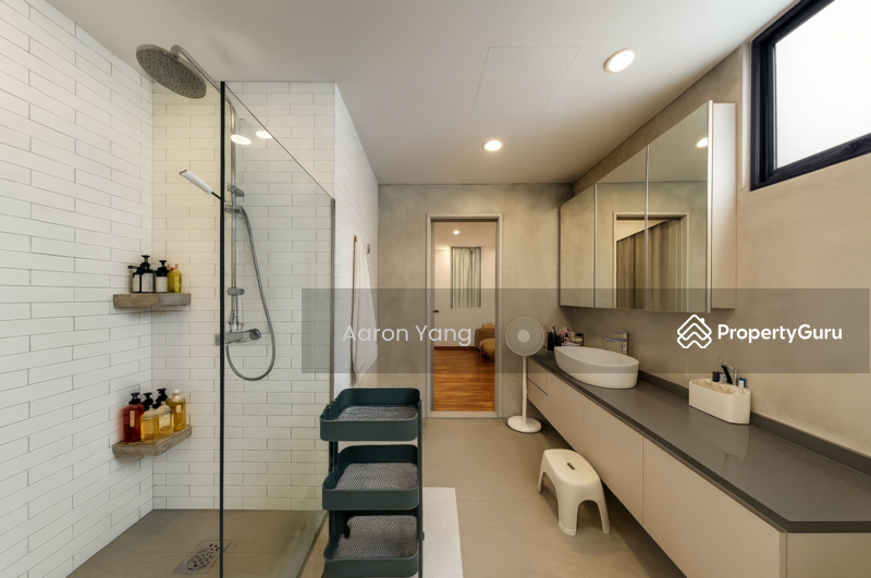 For Rent - Family Friendly Corner Terrace | Telok Kurau | 1km to Tao Nan