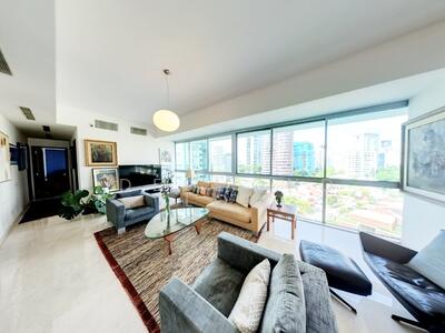 For Sale - One Tree Hill Residence