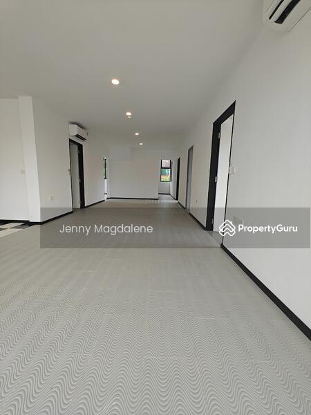 For Rent - Landed living close to nature, amenities & MRT