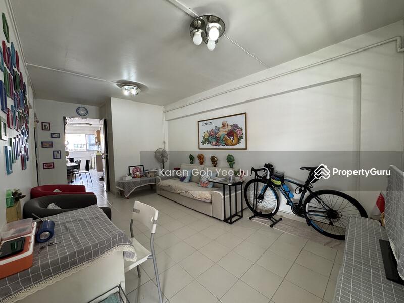 For Sale - 467 Tampines Street 44
