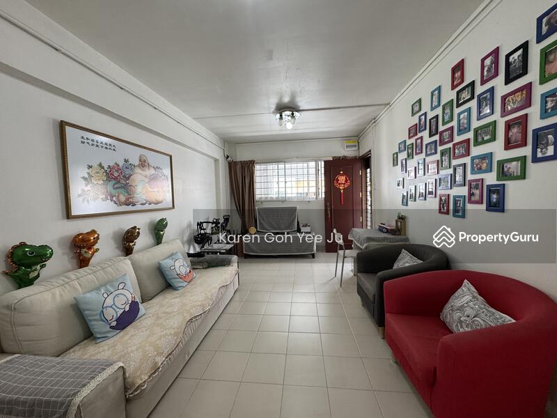 For Sale - 467 Tampines Street 44