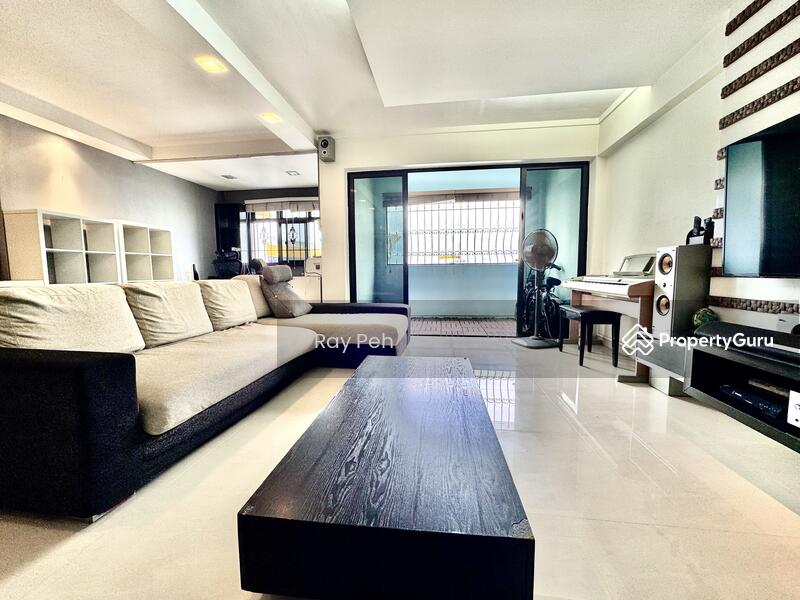 For Sale - 338 Sembawang Crescent