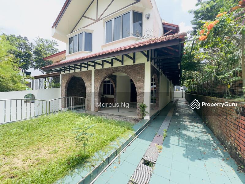 Front Of House 2