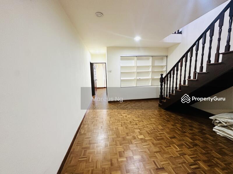 Level 2 Common Area