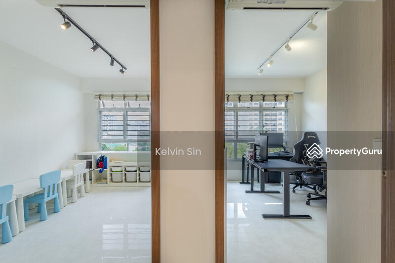 For Sale - 876A Tampines Avenue 8
