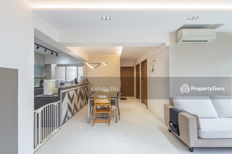 For Sale - 876A Tampines Avenue 8