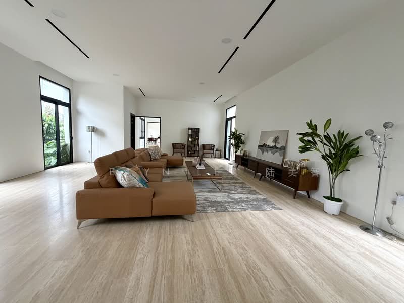 ⭐️EVELYN 94889556‼️BRAND NEW DETACHED⭐️3 MINS WALK TO HENRY PARK PRI‼️POOL, LIFT & BASEMENT⭐️ Detached House For Sale at S$ 19,800,000 | PropertyGuru Singapore - Living Room