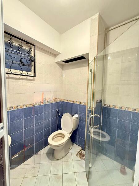 Common Bathroom