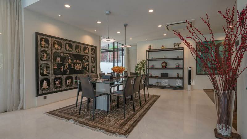⭐️EVELYN LEK 94889556‼️NAMLY DETACHED‼️$800K RENOV‼️POOL⭐️2STY W/ FAMILY AREA⭐️NEAR HCI & NYGH⭐️ Detached House For Sale at S$ 21,500,000 | PropertyGuru Singapore - Dining Room