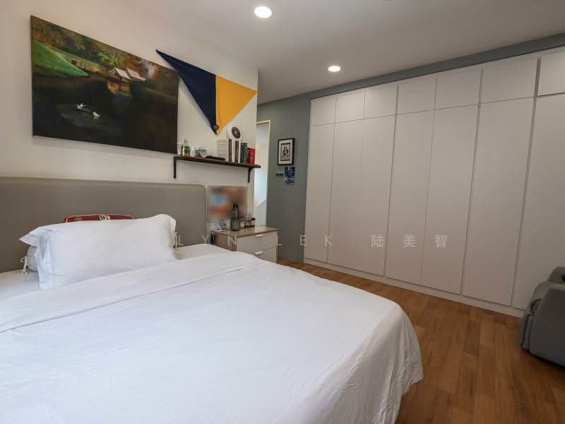 ⭐️EVELYN LEK 94889556‼️NAMLY DETACHED‼️$800K RENOV‼️POOL⭐️2STY W/ FAMILY AREA⭐️NEAR HCI & NYGH⭐️ Detached House For Sale at S$ 21,500,000 | PropertyGuru Singapore - Master Bedroom