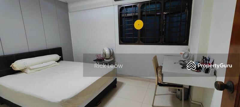 For Sale - 211 Jurong East Street 21
