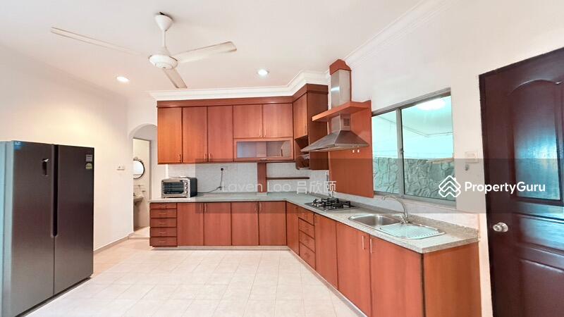 For Rent - Bungalow for rent near hillview mrt