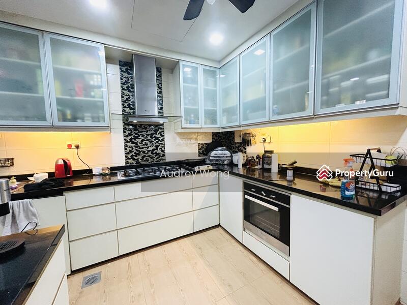 For Sale - Very Cheap! District 10, Astrid Meadows, Large 4 Bedroom, Near Top Schs