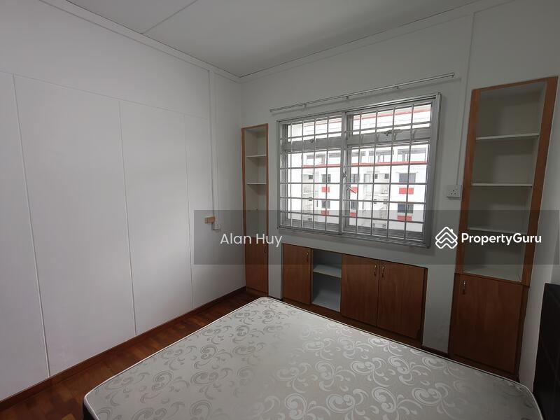 For Rent - 187B Rivervale Drive
