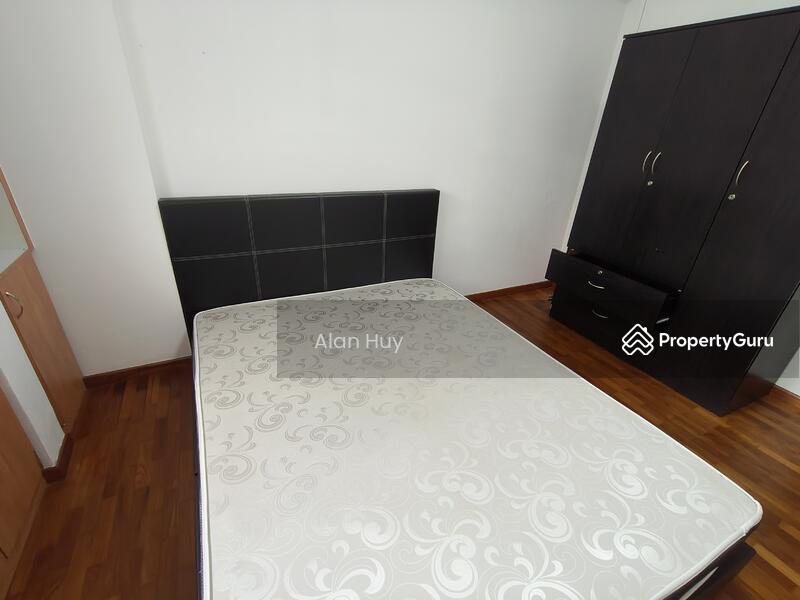 For Rent - 187B Rivervale Drive
