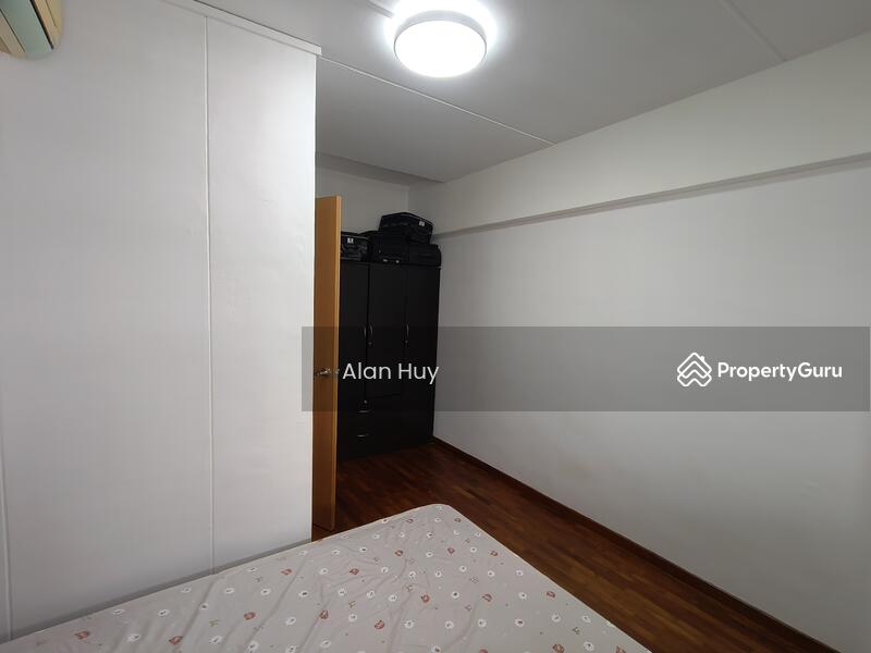 For Rent - 187B Rivervale Drive
