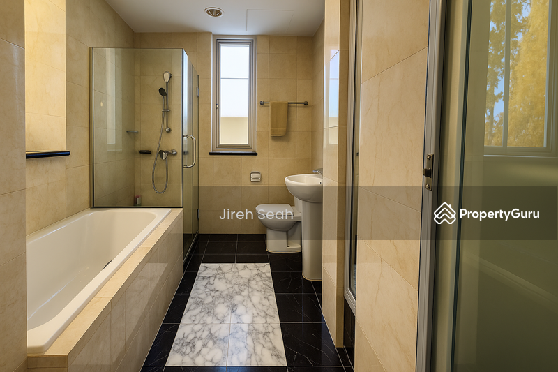 Master Toilet