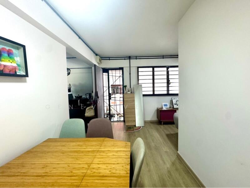 For Sale - 269B Queen Street