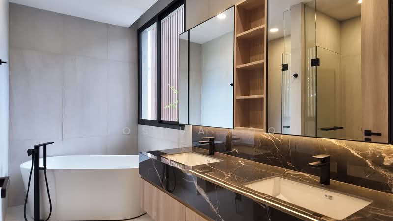 ⭐⭐LANDED7772@ Kheam Hock Brand New Landed, Kheam Hock Rd, University Rd, 6 Bedrooms, 7,246 sqft, Corner Terrace For Sale, by Joshua Loo, 60106556 - Bathroom - PropertyGuru.com.sg