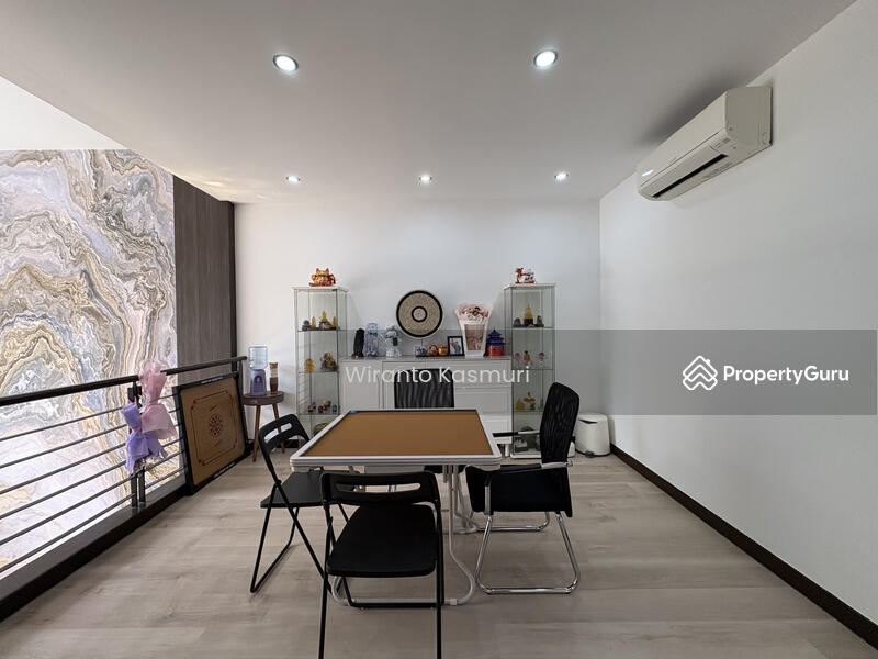 Second Floor Landing