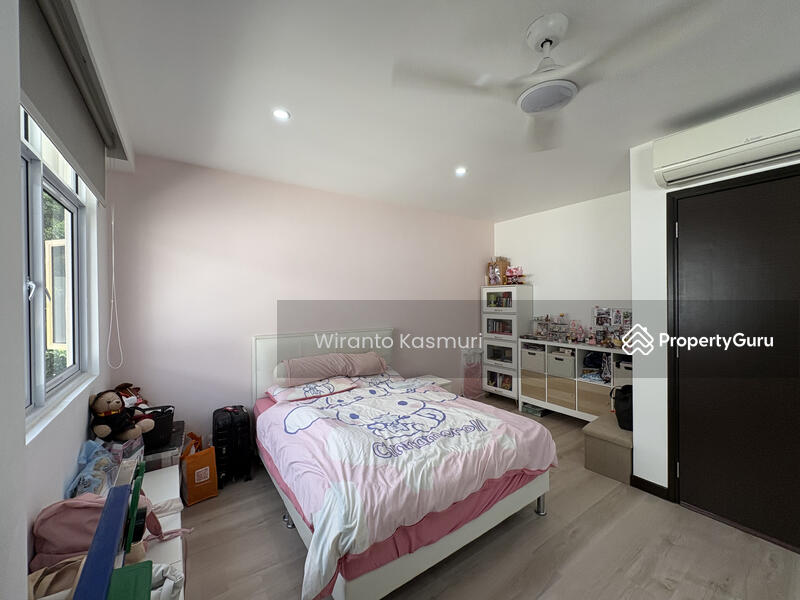 Third Floor Room 2