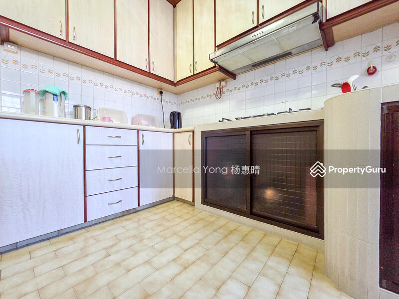 For Sale - 238 Hougang Avenue 1