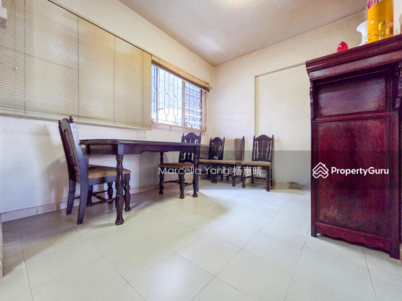 For Sale - 238 Hougang Avenue 1