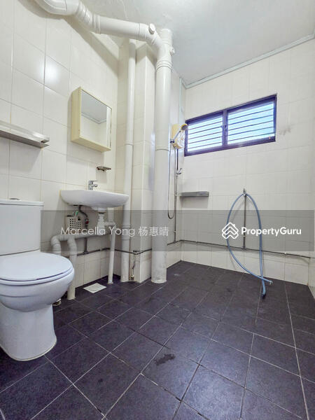 For Sale - 238 Hougang Avenue 1