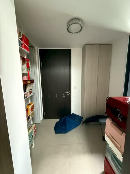Parc Clematis, 8F Jalan Lempeng, Room Rental, 100 sqft, Condominium For Rent, by Julian Li, 60107104 - Entrance - PropertyGuru.com.sg