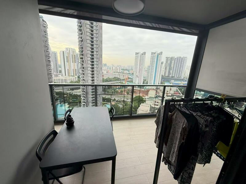 Parc Clematis, 8F Jalan Lempeng, Room Rental, 100 sqft, Condominium For Rent, by Julian Li, 60107104 - Balcony - PropertyGuru.com.sg