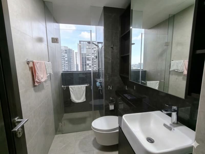 Parc Clematis, 8F Jalan Lempeng, Room Rental, 100 sqft, Condominium For Rent, by Julian Li, 60107104 - Bathroom - PropertyGuru.com.sg