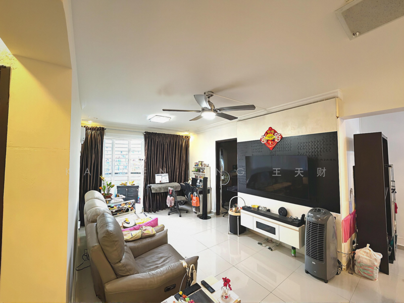 For Sale - 695 Jurong West Central 1
