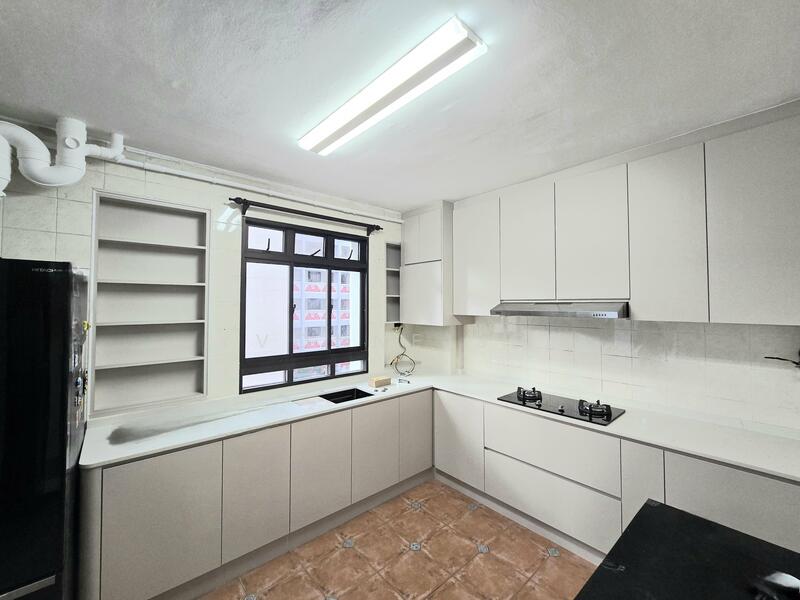 Excellent location near Jurong point 5 room flat⅞, Jurong West Central 1, 3 Bedrooms, 1,356 sqft, HDB Flat For Rent, by Yvonne See, 60107203 - PropertyGuru.com.sg