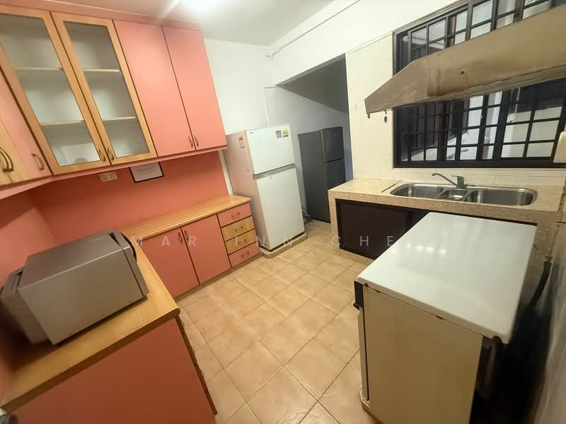 Neptune Court, 1 Marine Vista, Room Rental, 150 sqft, Apartment For Rent, by Mar Inn Chee, 60107209 - Kitchen - PropertyGuru.com.sg