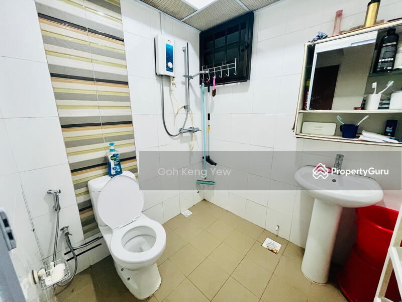 For Rent - 472C Fernvale Street