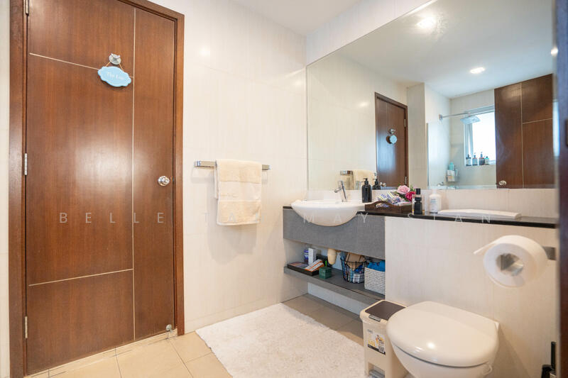 Junior Master Bathroom