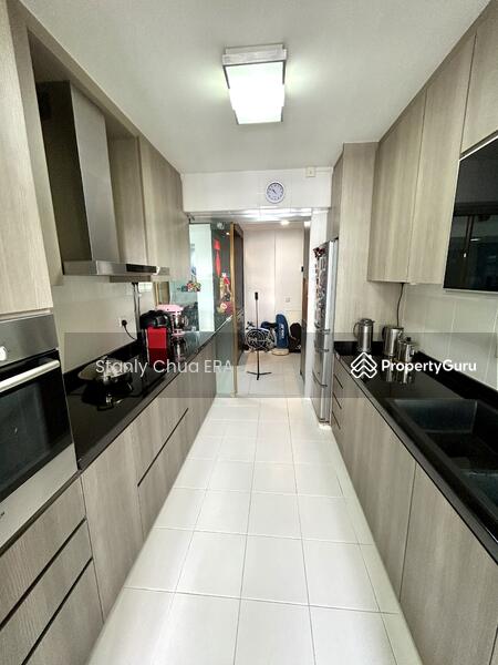 Functional Kitchen 
