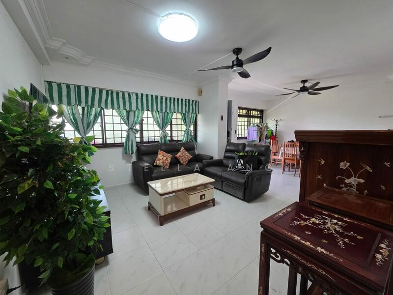 Living Hall with dinning 