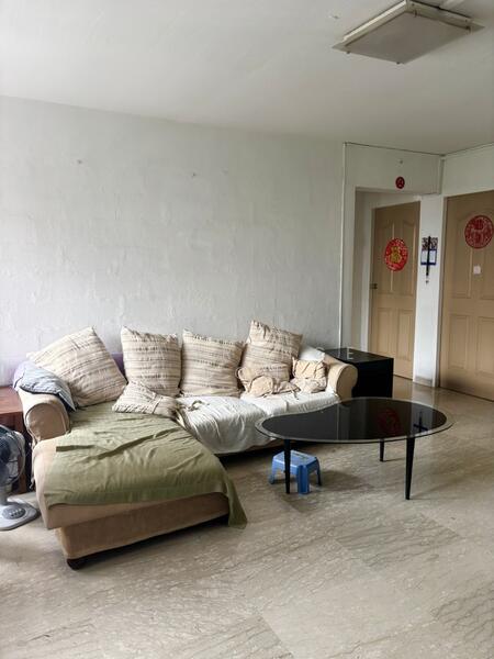 332 Clementi Avenue 2, 332 Clementi Avenue 2, Room Rental, 120 sqft, HDB Flat For Rent, by Lawrence Goh, 60107464 - Living Room - PropertyGuru.com.sg