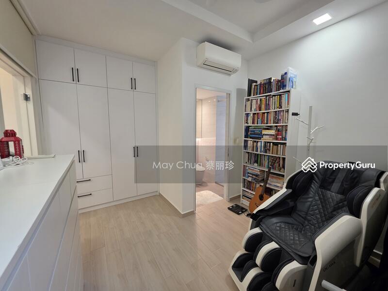 Master Bedroom Suite