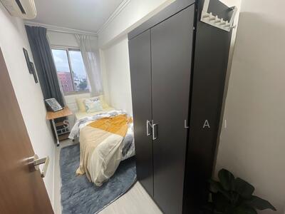 For Rent - 102 Spottiswoode Park Road