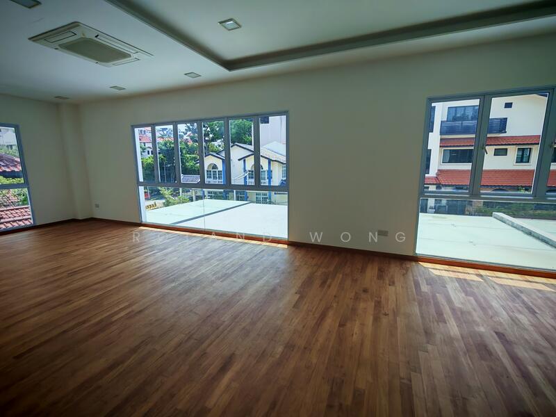 For Sale - 3.5 Storey Semi Detached at Eng Kong