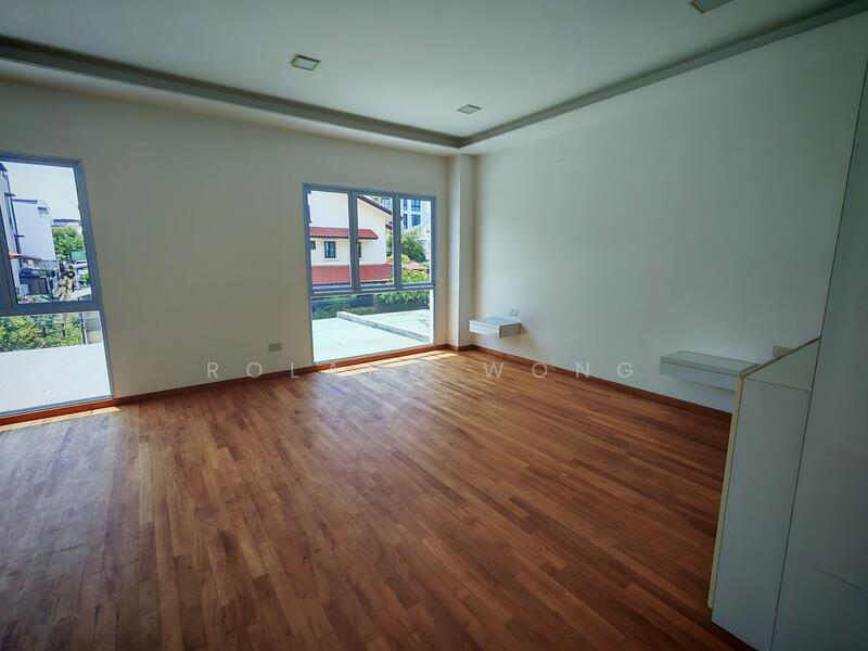 For Sale - 3.5 Storey Semi Detached at Eng Kong