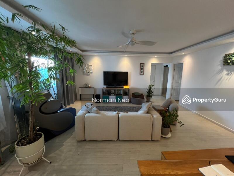 For Sale - 845 Woodlands Street 82